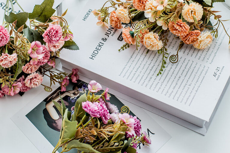 Cheap Beautiful Colorful Bulk Mini Silk Flower Heads Artificial Carnation (1)