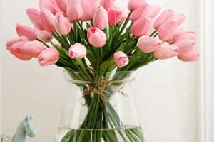 Best-selling-long-branch-PU-artificial-tulip-flower-home-decoration-1